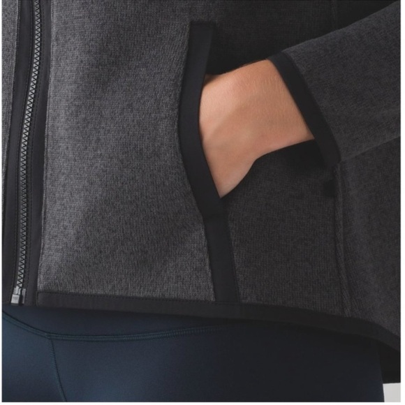 Lululemon Its Fleecing Cold Zip Up Heathered Black/Black Sz 6 - Picture 14 of 16